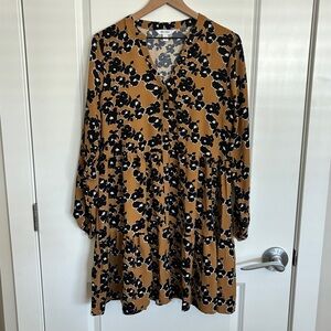 Nine West Floral Button Front Long Sleeve Tiered Flowy Mini Dress Size M